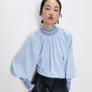 Zara Blue ELASTIC DETAIL TOP NWT